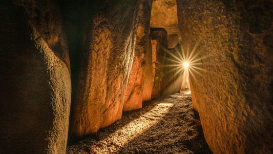newgrange use